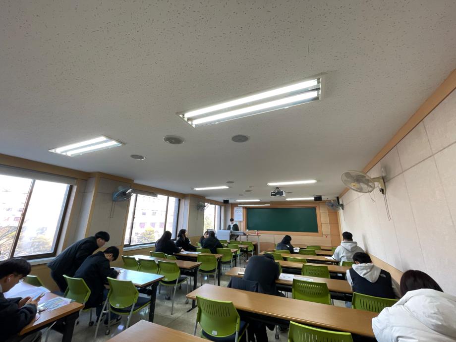 썸네일 사진