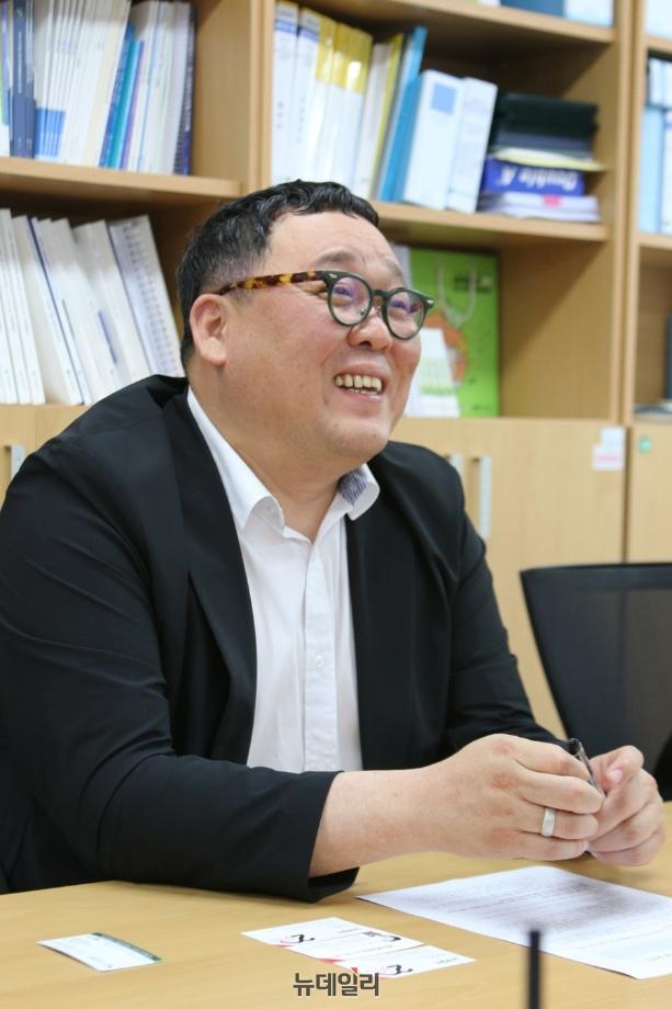 썸네일 사진