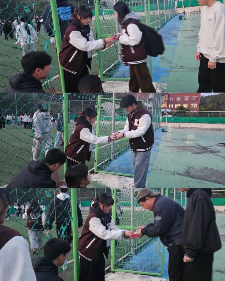 썸네일 사진
